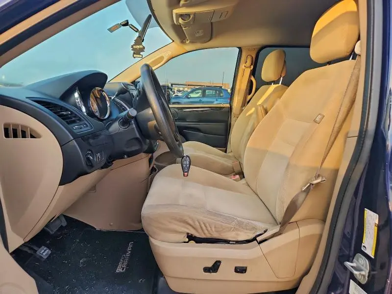 2014 DODGE GRAND CARAVAN SE  