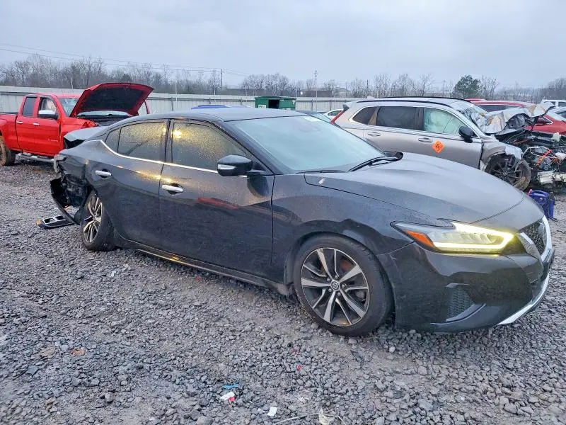 2022 NISSAN MAXIMA SV  
