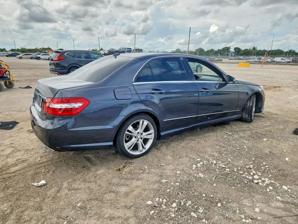 2013 MERCEDES-BENZ E 350  