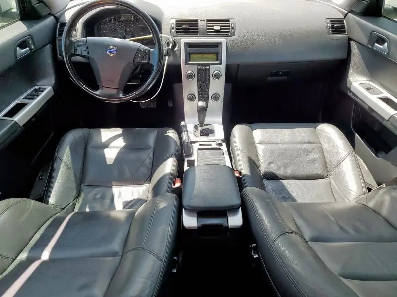 2011 VOLVO S40 T5  