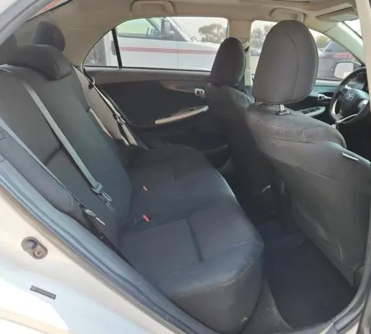 2011 TOYOTA COROLLA BASE  