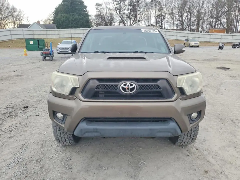 2012 TOYOTA TACOMA   