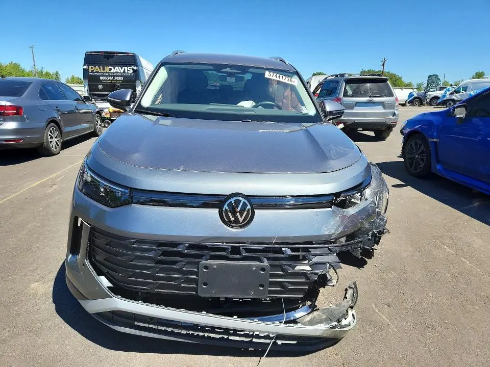 2025 VOLKSWAGEN TIGUAN SE  