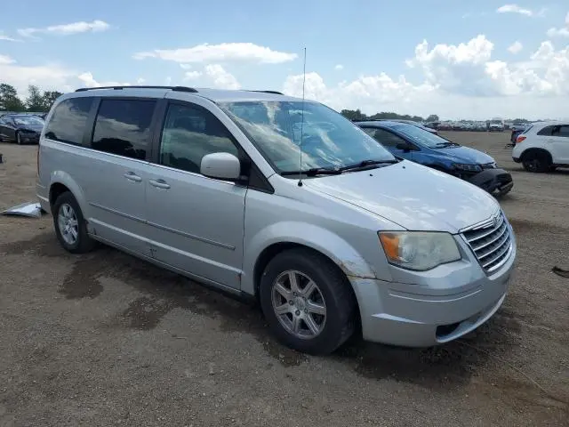2010 CHRYSLER TOWN & COUNTRY TOURING  