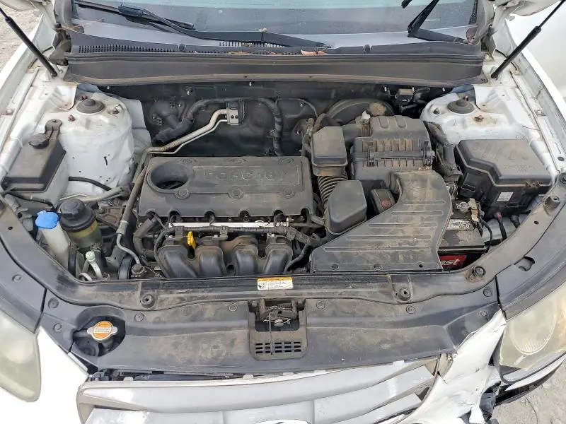 2012 HYUNDAI SANTA FE GLS  