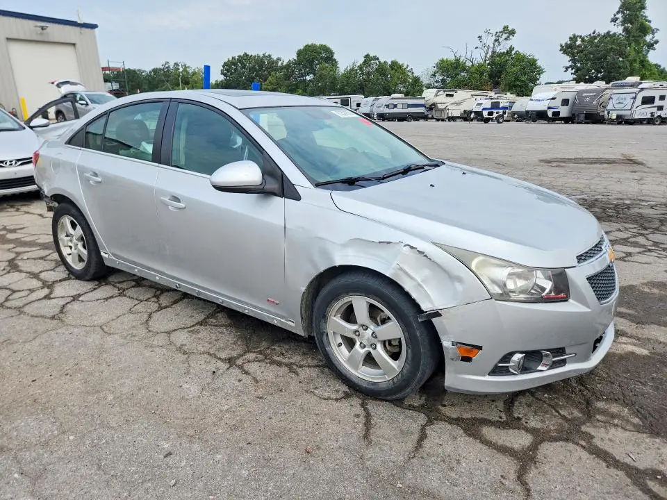 2013 CHEVROLET CRUZE LT  