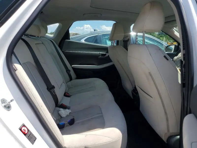 2021 HYUNDAI SONATA SEL  