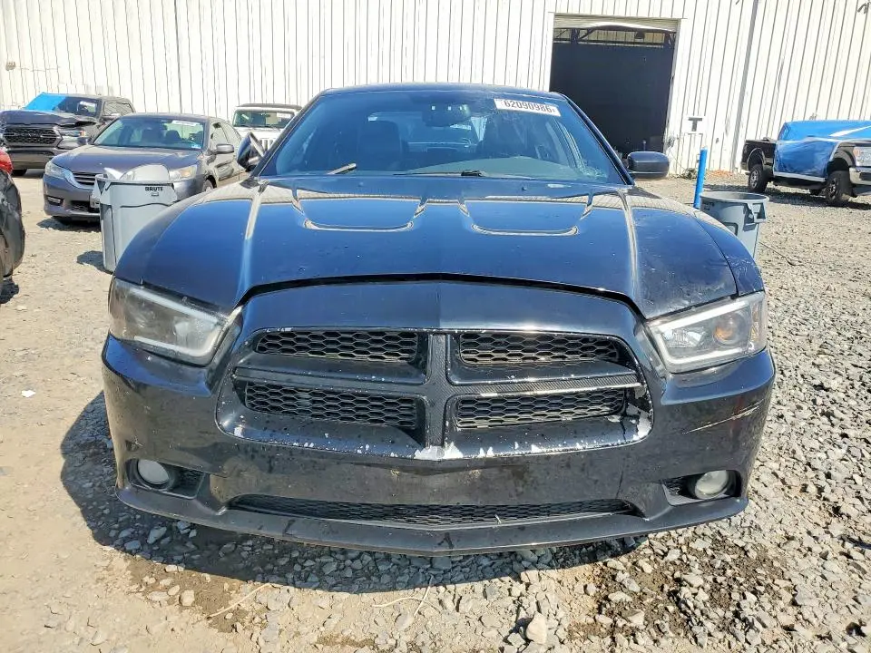 2013 DODGE CHARGER SXT  