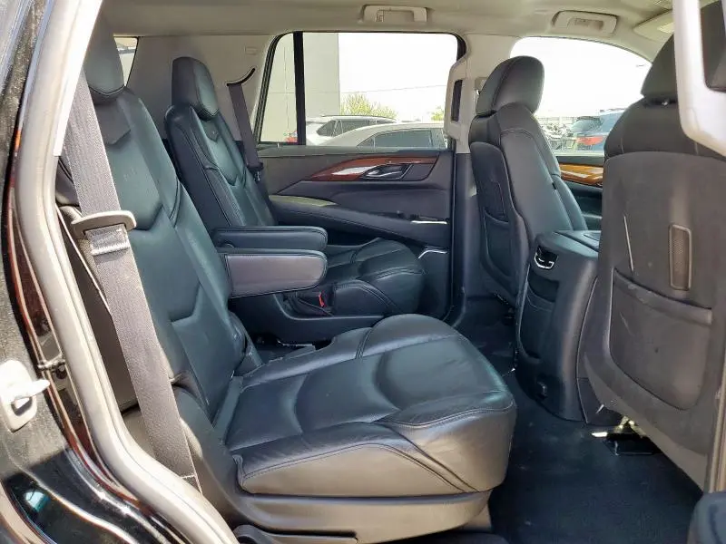 2019 CADILLAC ESCALADE   