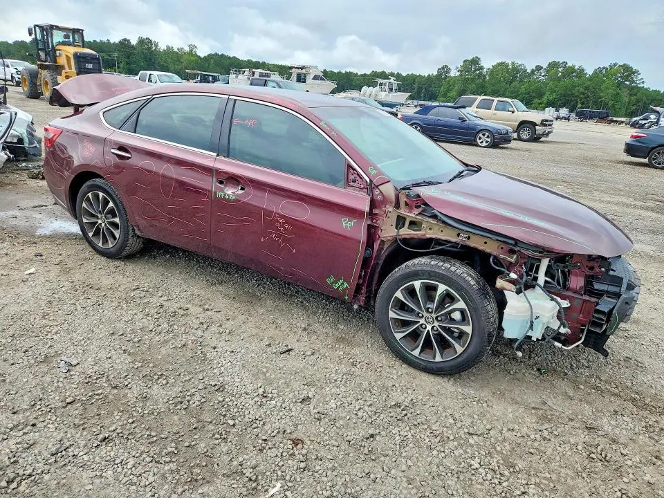 2016 TOYOTA AVALON XLE  