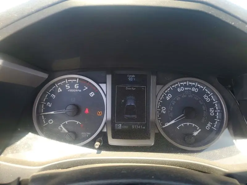 2017 TOYOTA TACOMA SR5 V6  