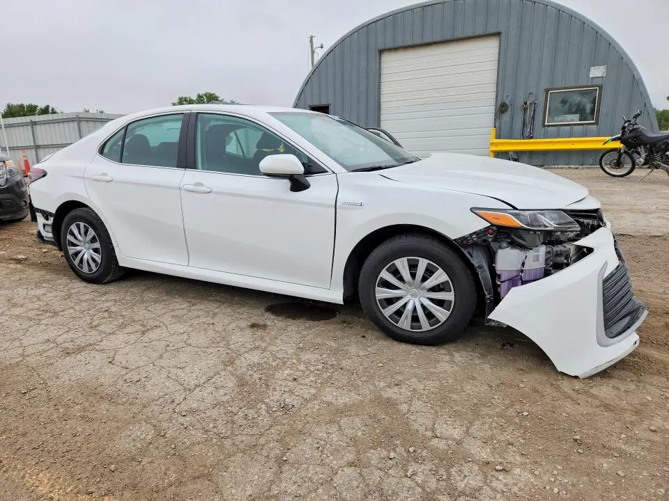 2021 TOYOTA CAMRY LE  