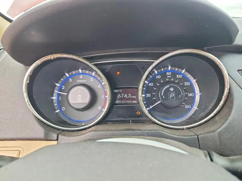 2012 HYUNDAI SONATA GLS  
