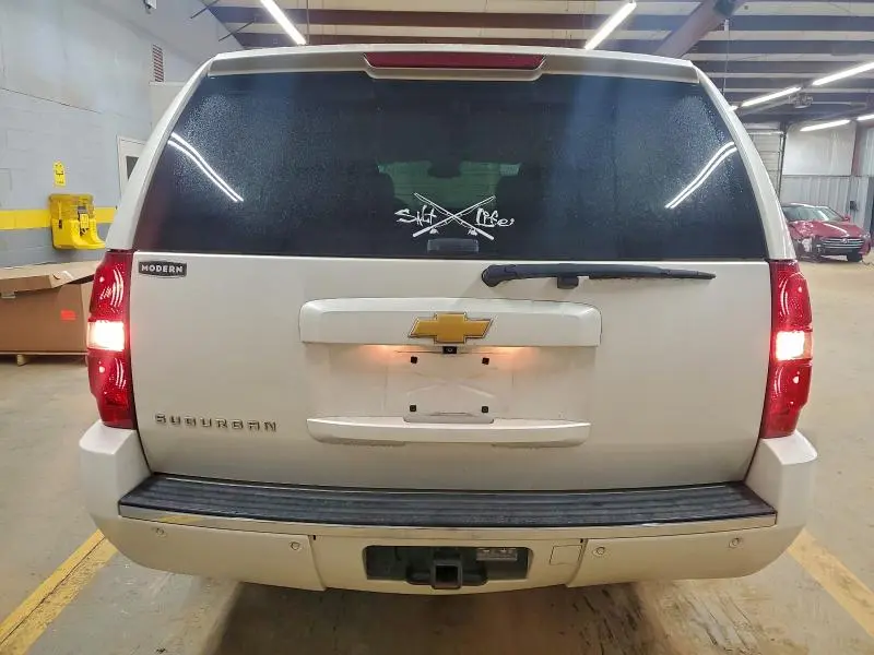 2014 CHEVROLET SUBURBAN K1500 LTZ  