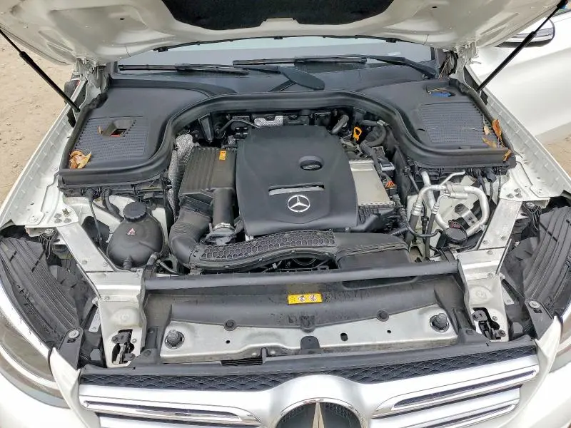 2019 MERCEDES-BENZ GLC 300  