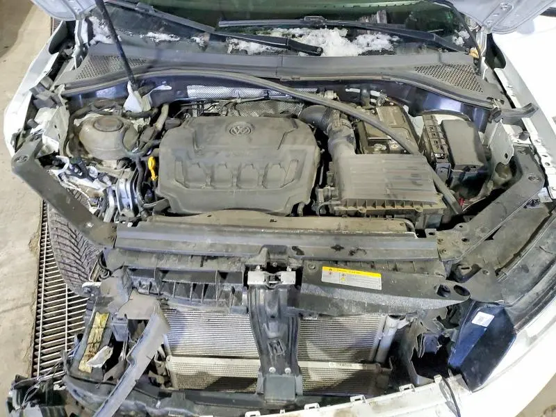 2021 VOLKSWAGEN TIGUAN SE  