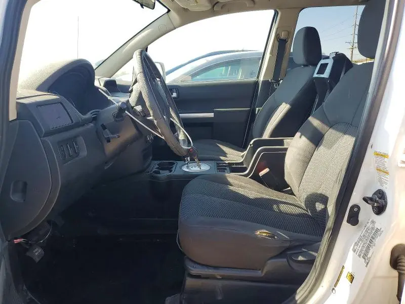 2011 MITSUBISHI ENDEAVOR LS  