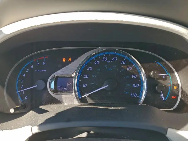 2013 TOYOTA SIENNA XLE  