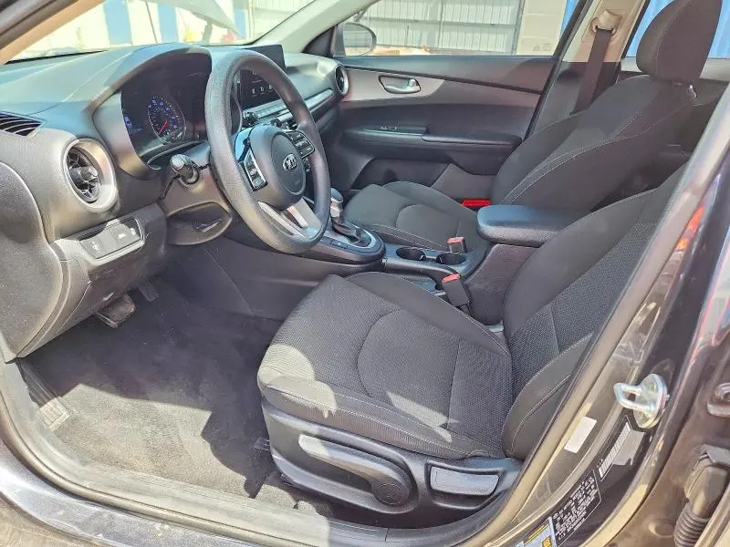 2019 KIA FORTE LXS  