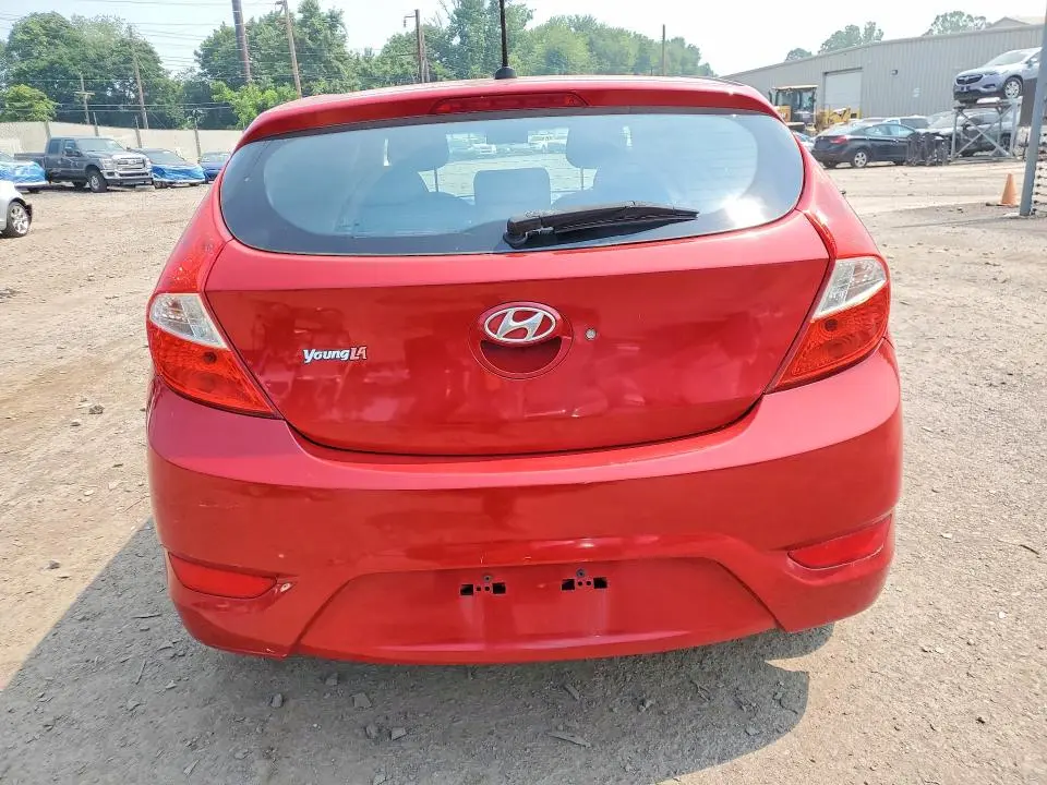 2016 HYUNDAI ACCENT SE  