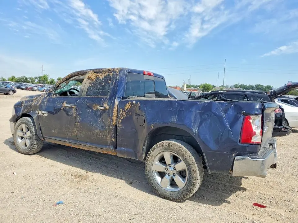 2016 RAM 1500 SLT  