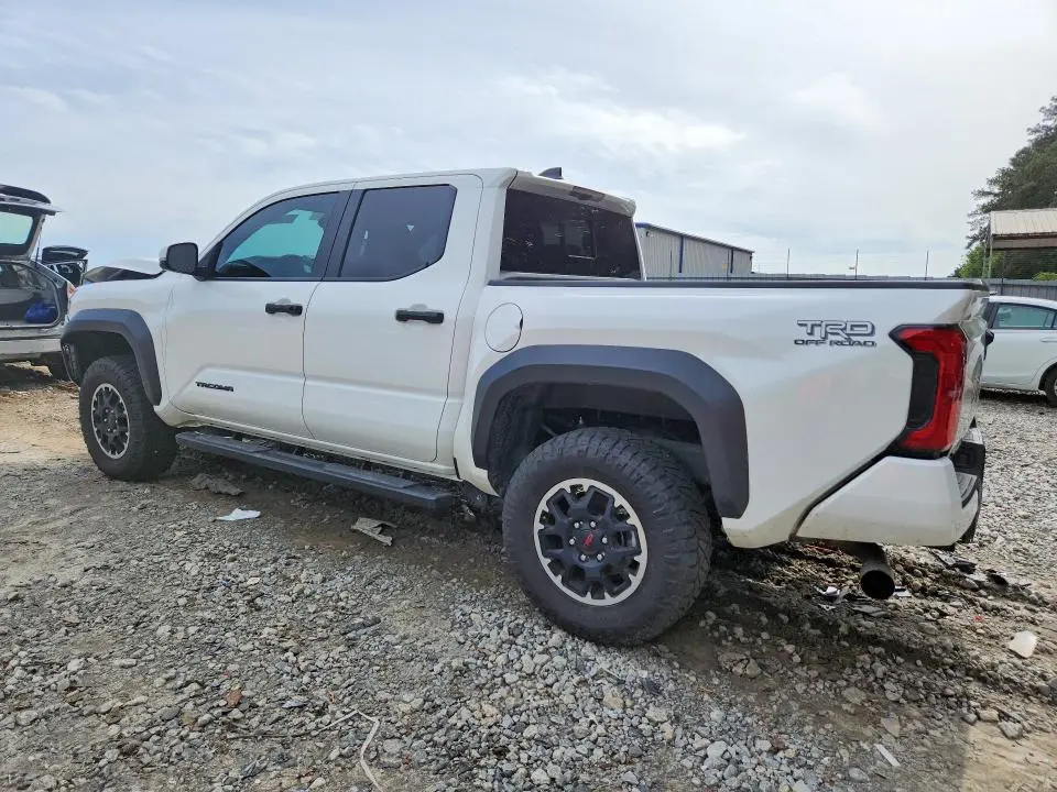 2024 TOYOTA TACOMA TRD OFF-ROAD  