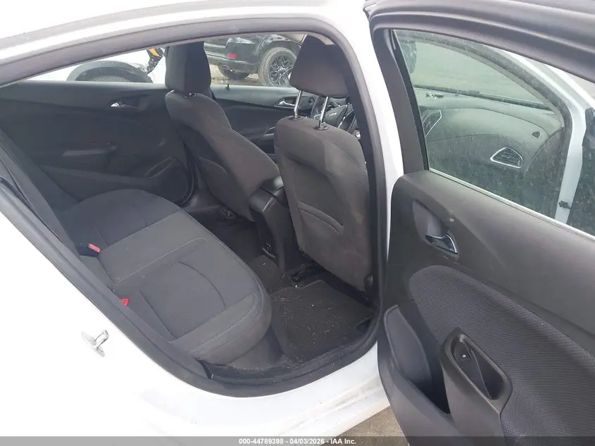 2017 CHEVROLET CRUZE LT AUTO