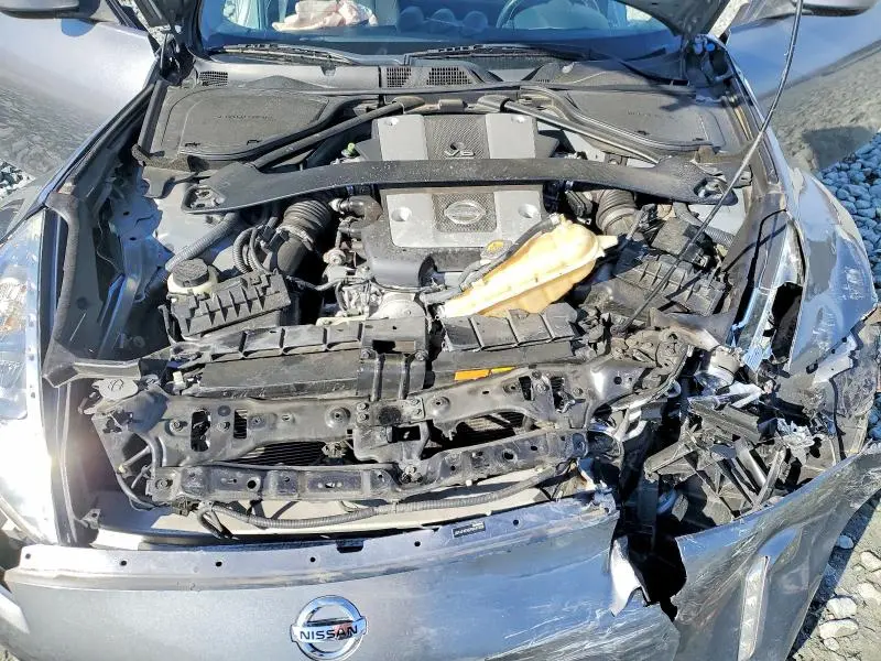 2015 NISSAN 370Z SPORT TECH  