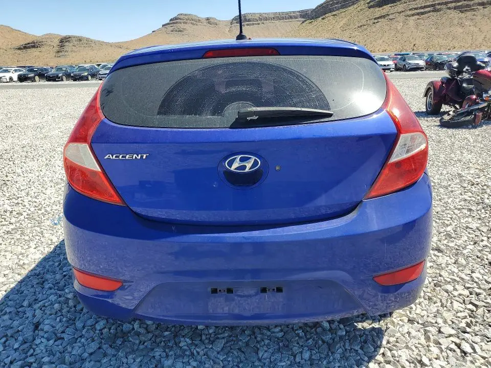2013 HYUNDAI ACCENT GS  