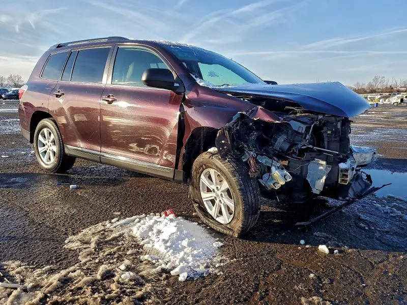 2011 TOYOTA HIGHLANDER BASE  