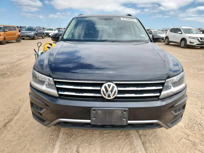 2021 VOLKSWAGEN TIGUAN SE  
