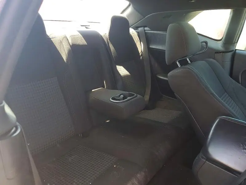 2015 DODGE CHALLENGER SXT  
