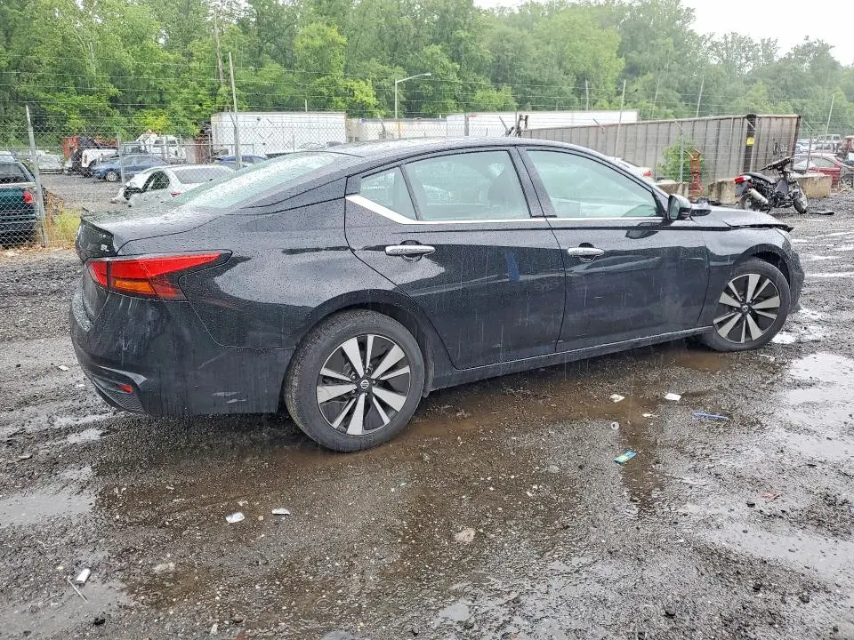 2020 NISSAN ALTIMA SL  