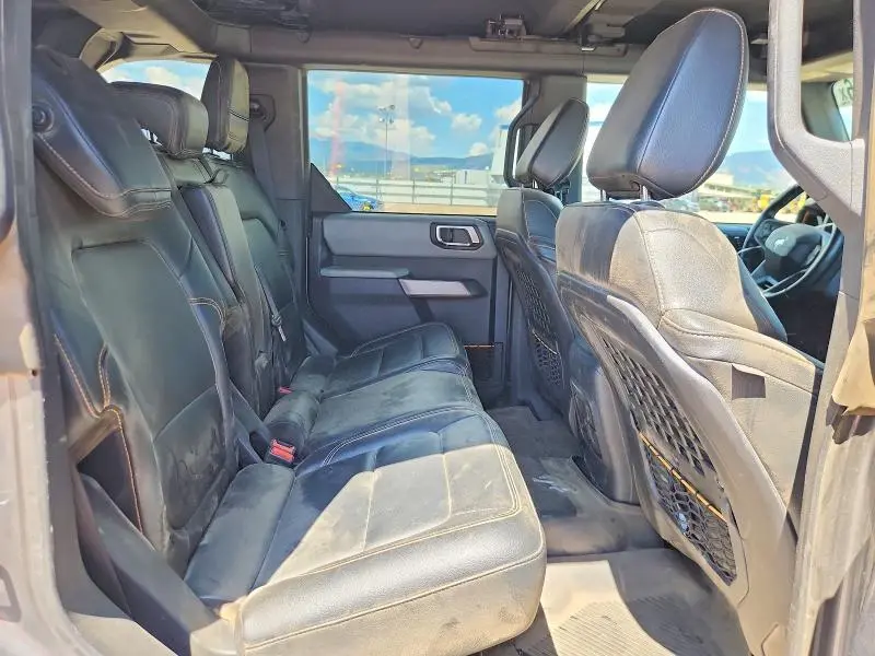 2023 FORD BRONCO BASE  