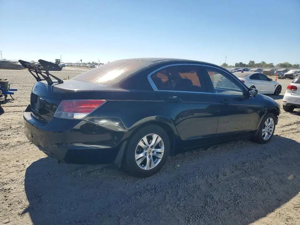 2010 HONDA ACCORD LXP  