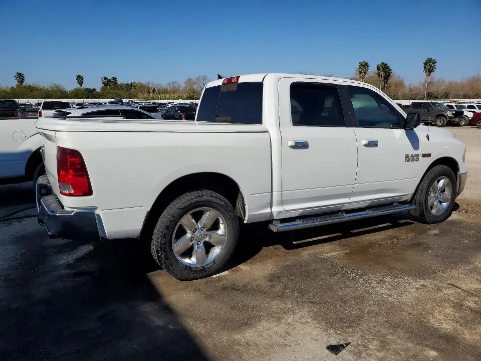 2014 RAM 1500 SLT  