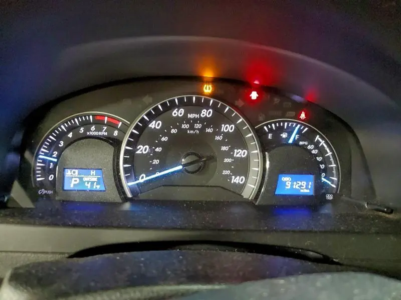 2012 TOYOTA CAMRY BASE  