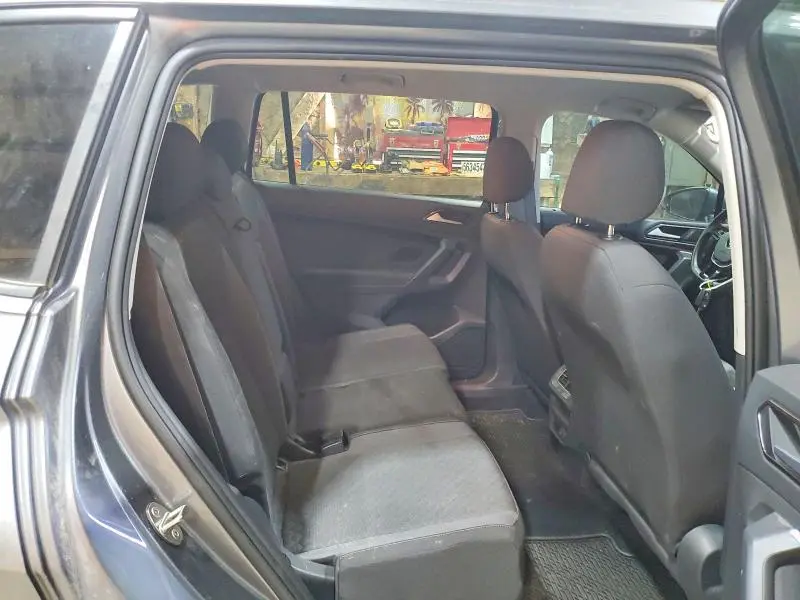 2018 VOLKSWAGEN TIGUAN S  
