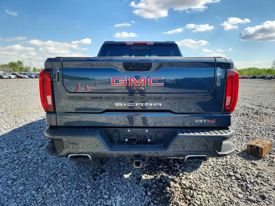 2021 GMC SIERRA K1500 AT4  