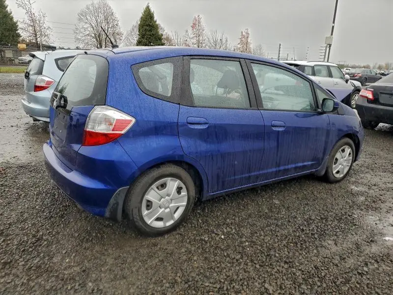 2013 HONDA FIT   