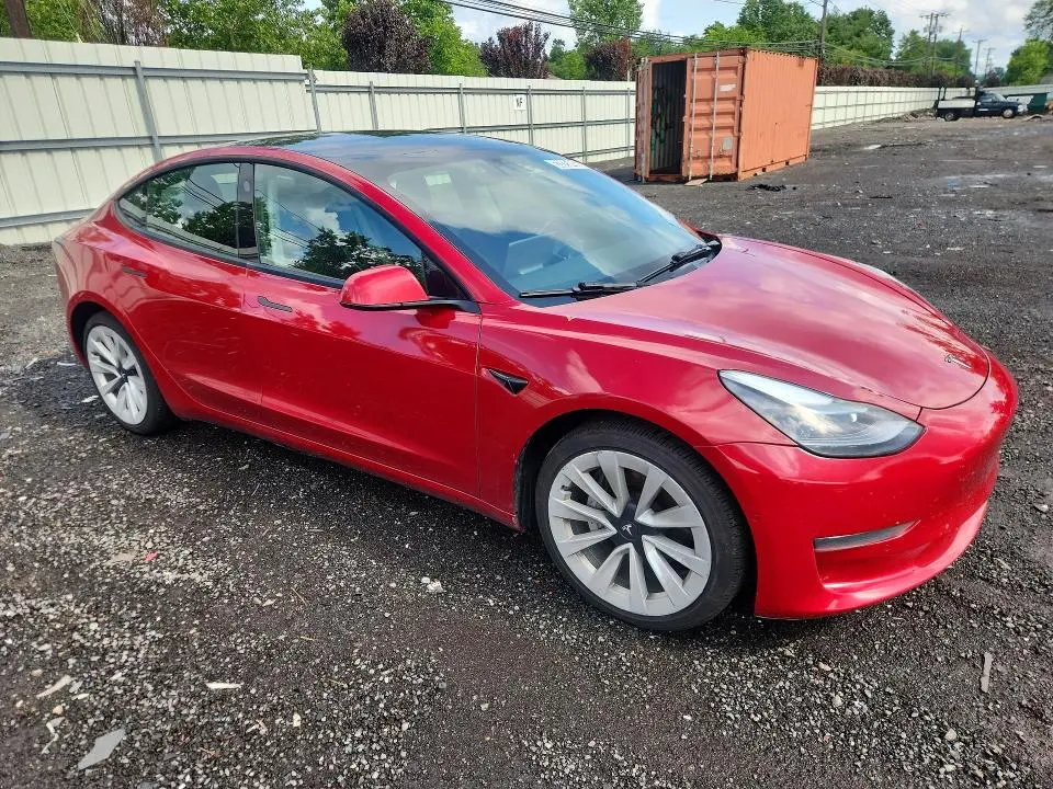 2022 TESLA MODEL 3   