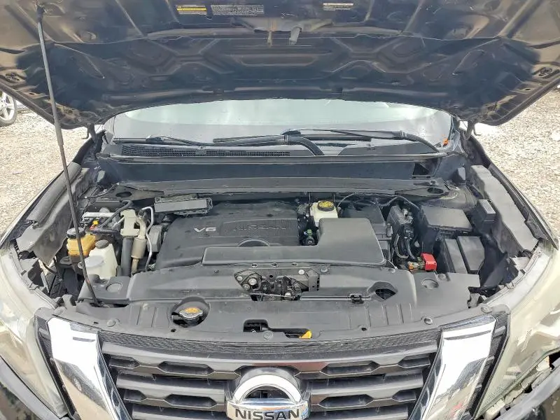 2018 NISSAN PATHFINDER SL  
