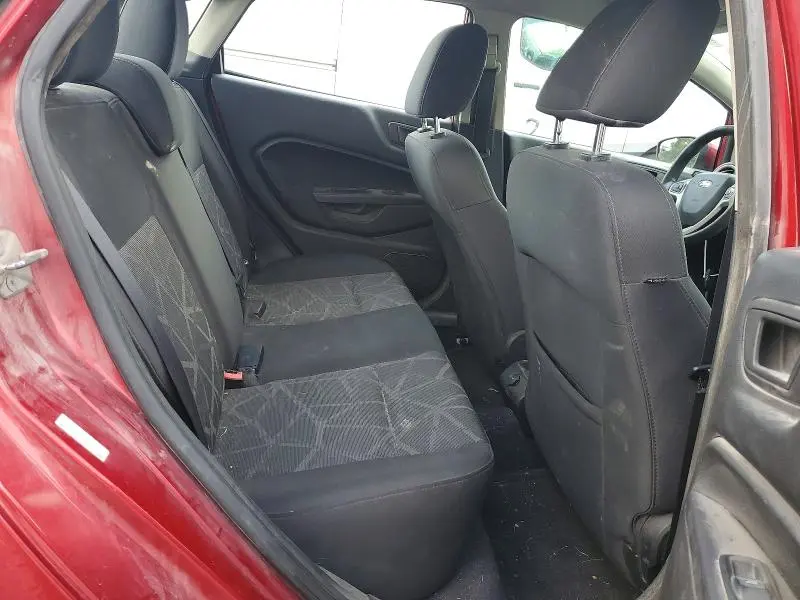 2011 FORD FIESTA SE  