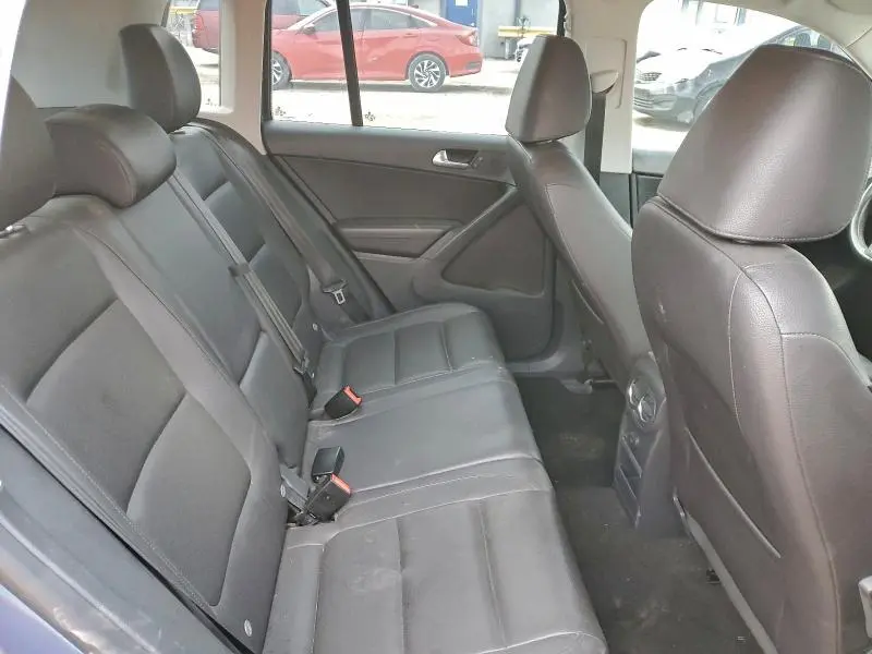 2017 VOLKSWAGEN TIGUAN S  