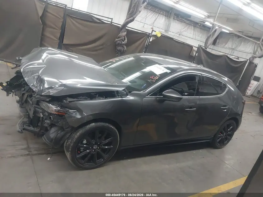 2022 MAZDA MAZDA3 PREMIUM