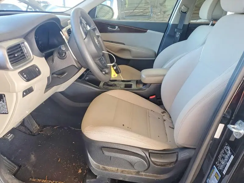 2016 KIA SORENTO LX  