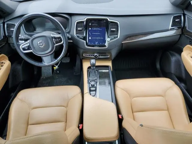 2018 VOLVO XC90 T6  