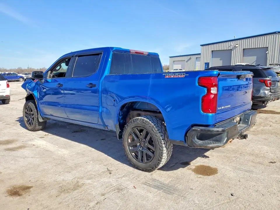 2022 CHEVROLET SILVERADO K1500 LT TRAIL BOSS  