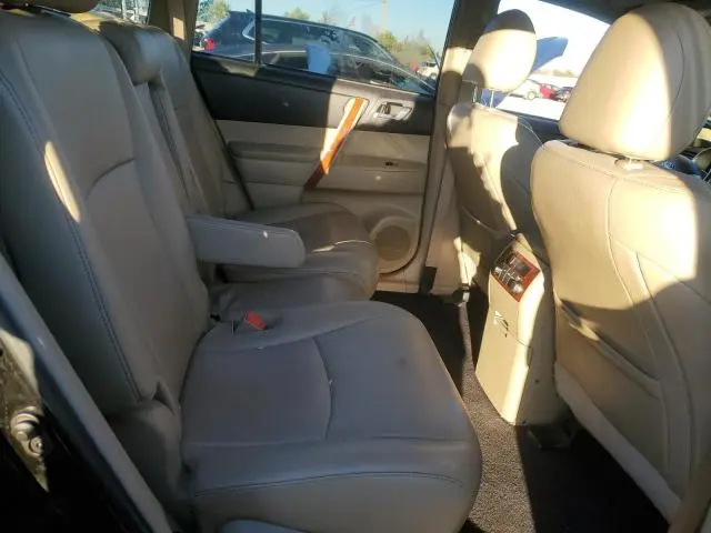 2012 TOYOTA HIGHLANDER LIMITED  