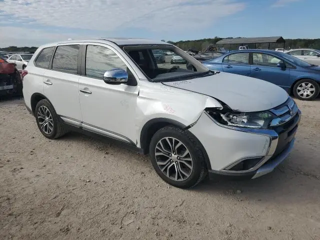 2017 MITSUBISHI OUTLANDER SE